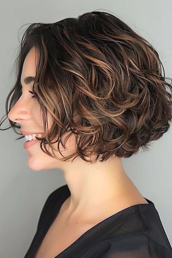 Short Layered Waves